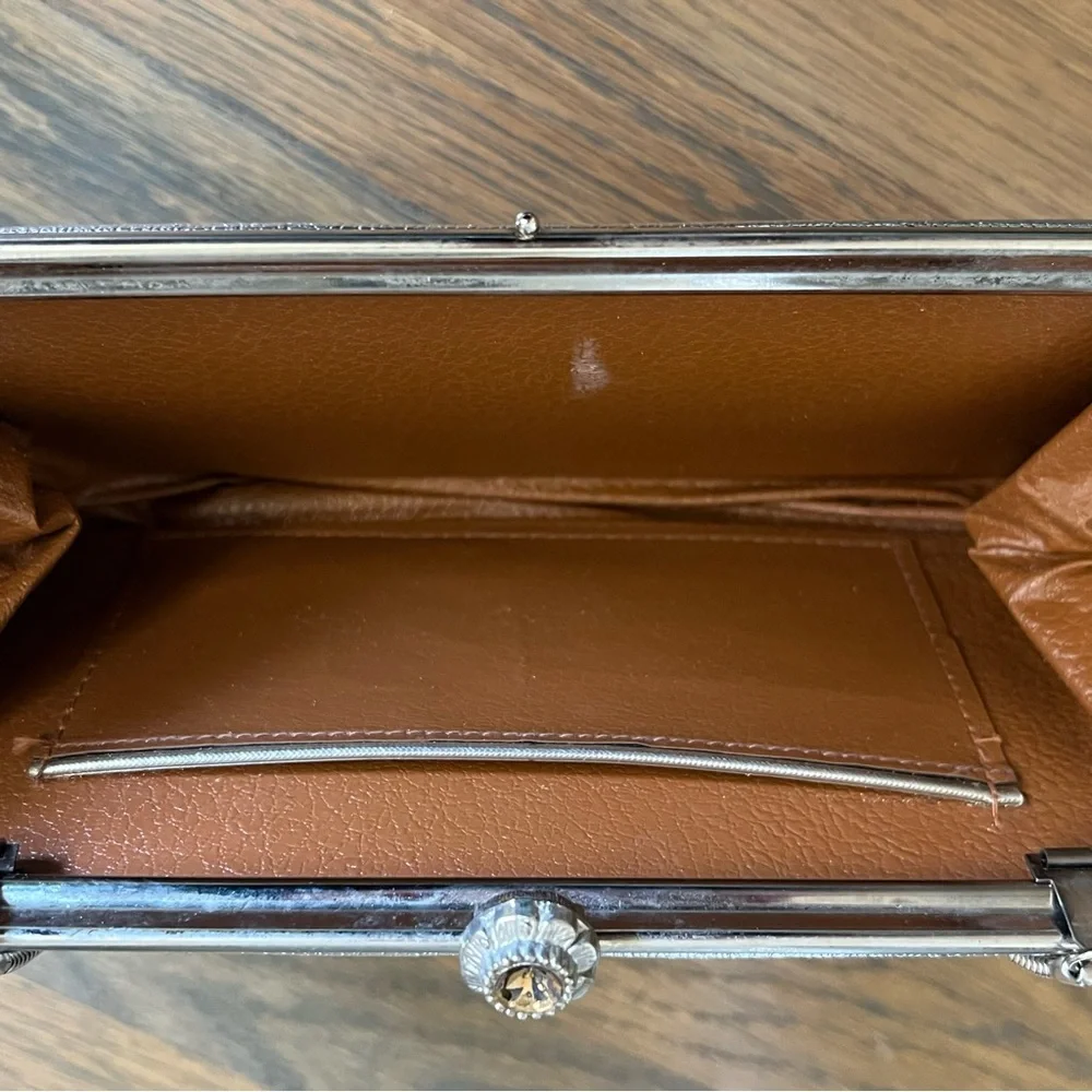 Vintage Silver Metallic Evening Clutch Purse Rhinestone Clasp Chain Strap